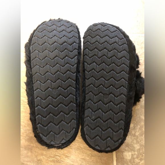 AZALEA WANG FURY SLIDES SIZE: 7.0 - Picture 3 of 4